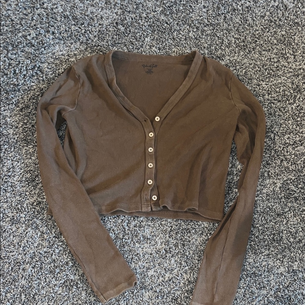 Brandy Melville Brown Ribbed V-Neck Button Crop Top
